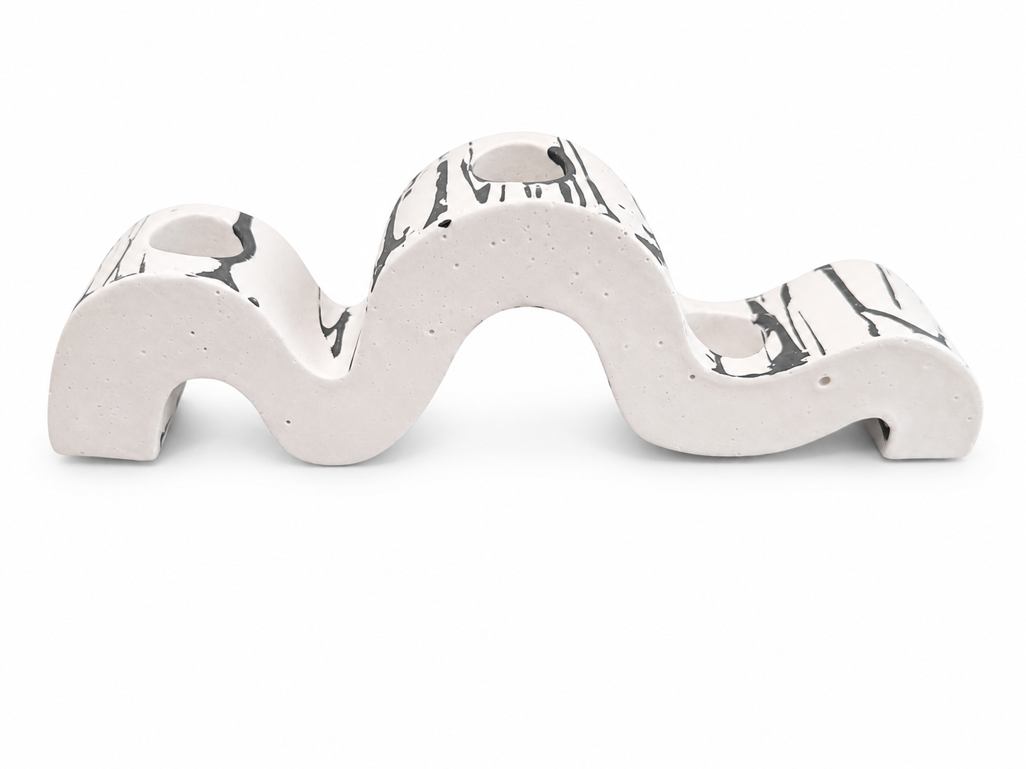 Monochrome Wave Candle Holder