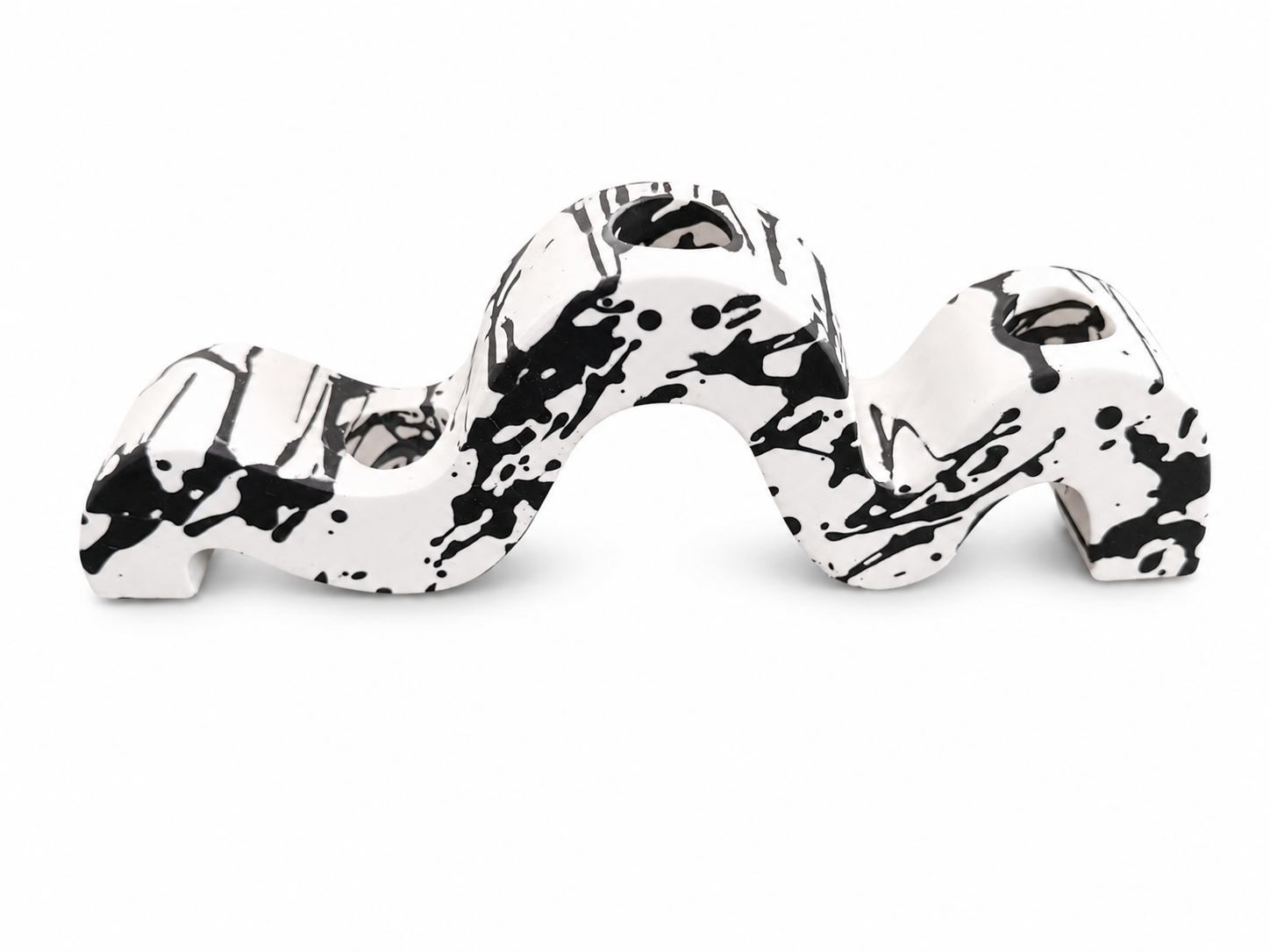 Monochrome Wave Candle Holder